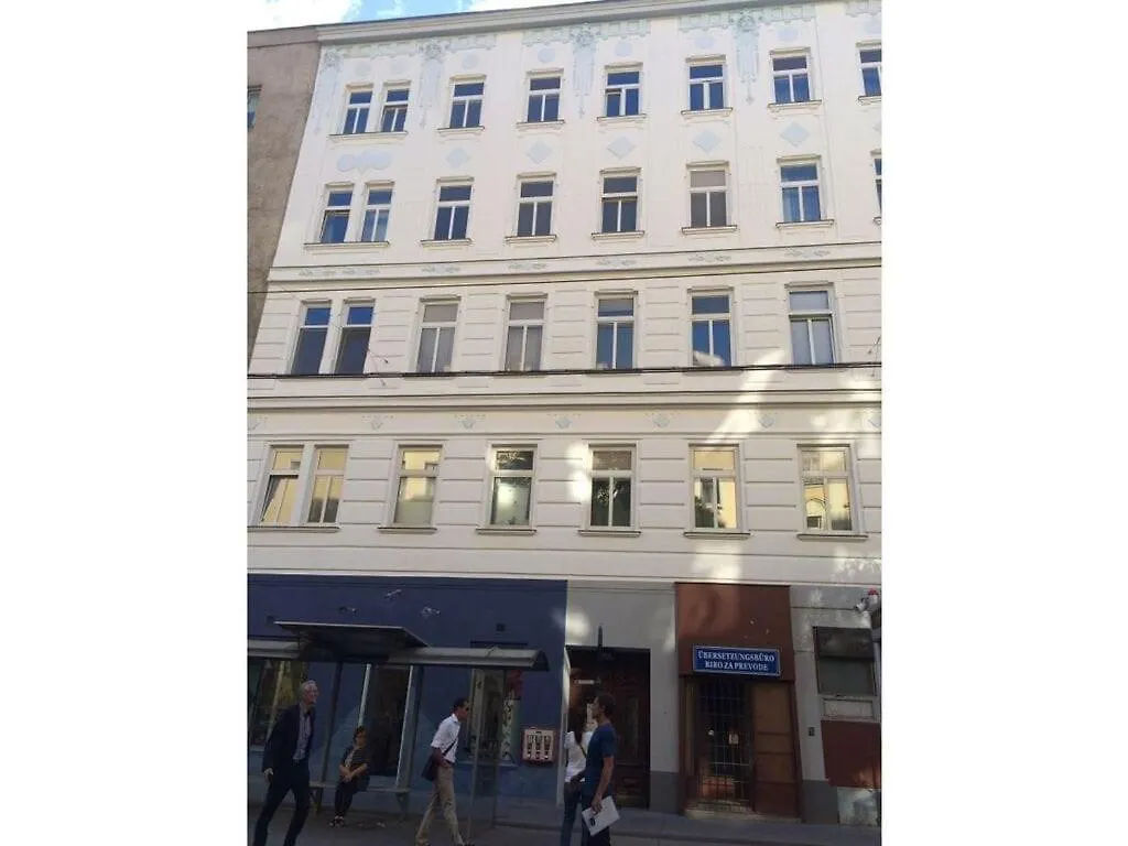Inviting Apartment In Wien location